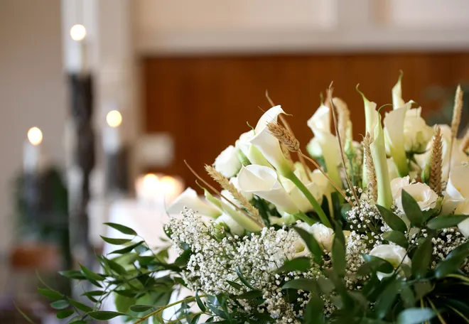 blommor för städning av dödsbo